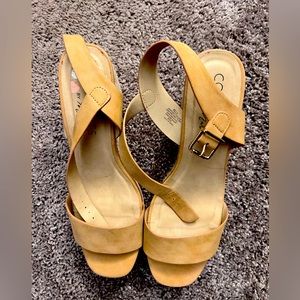 Wedge sandals